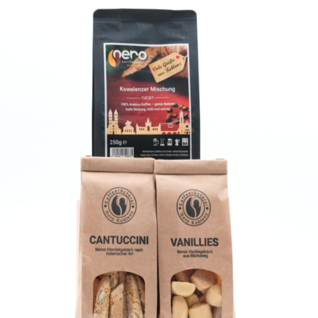 Kaffee mit Keksen als Ostergeschenk