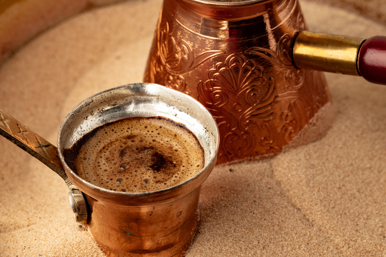 eine typische tasse mokka